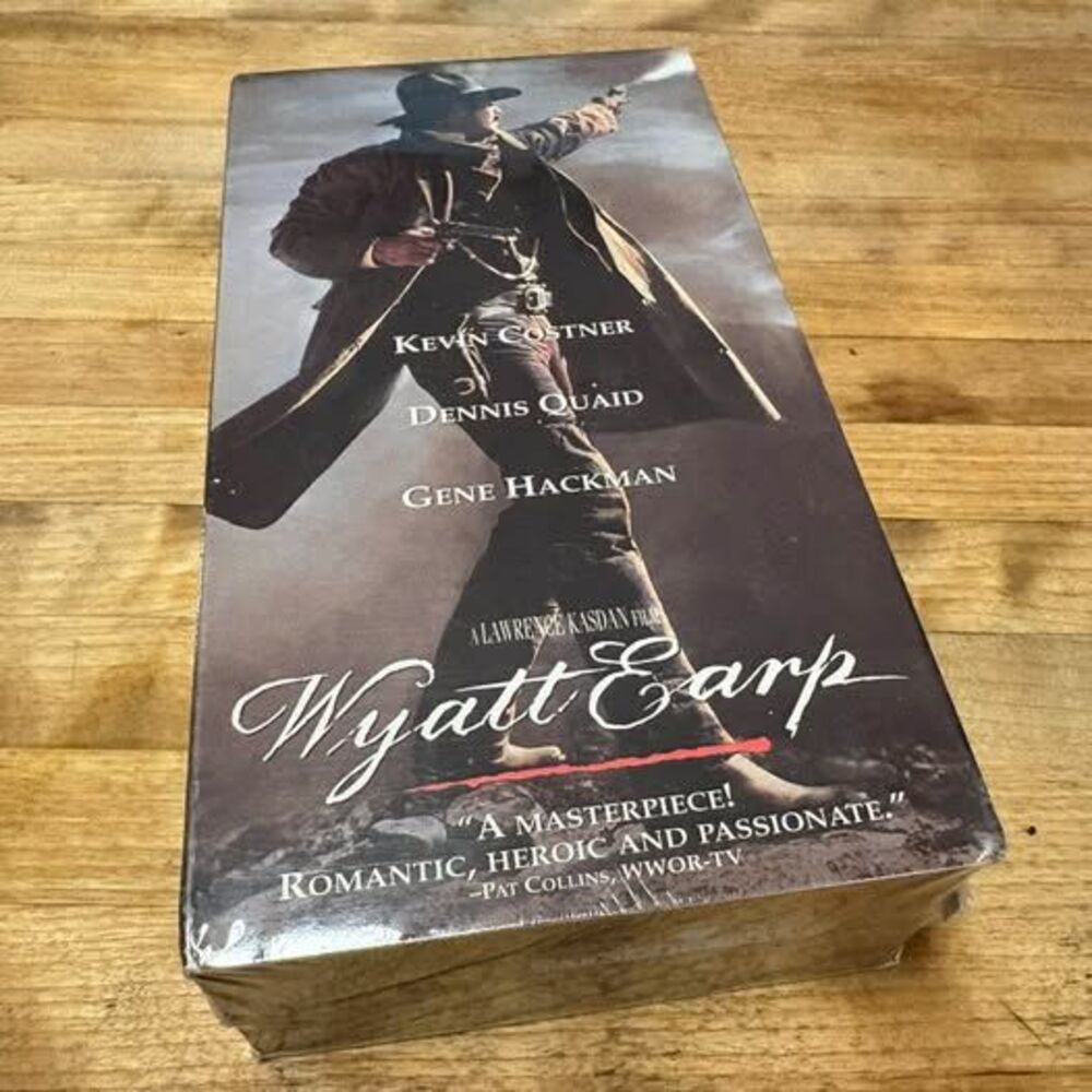 Wyatt Earp VHS Box Set - Kevin Costner, Dennis Quaid, Gene Hackman